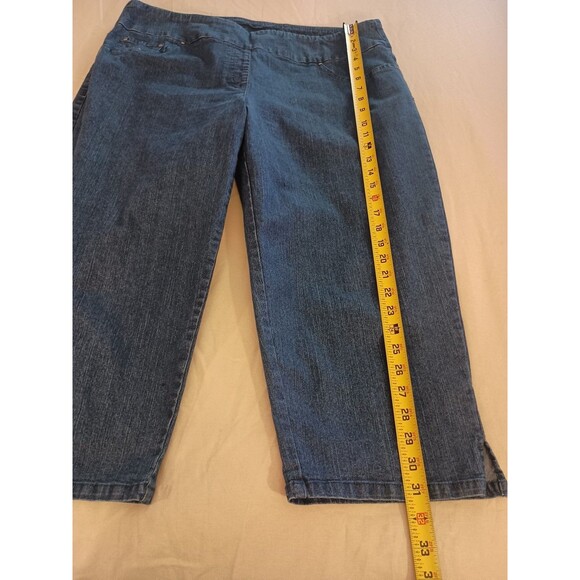 Ruby Rd. Woman Capri Jeans Size 16W Blue Pull On - Picture 5 of 7